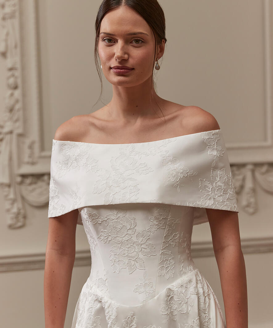 MAISIE COLLAR – EMBROIDERED Image